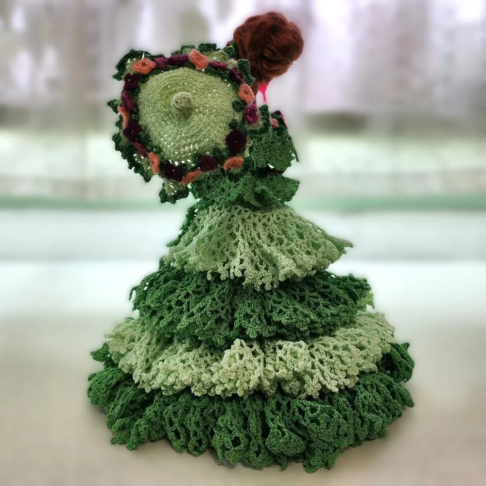 Crochet Felicity Garden Party Dress & Umbrella on Vintage Barbie - Picture 2 of 13